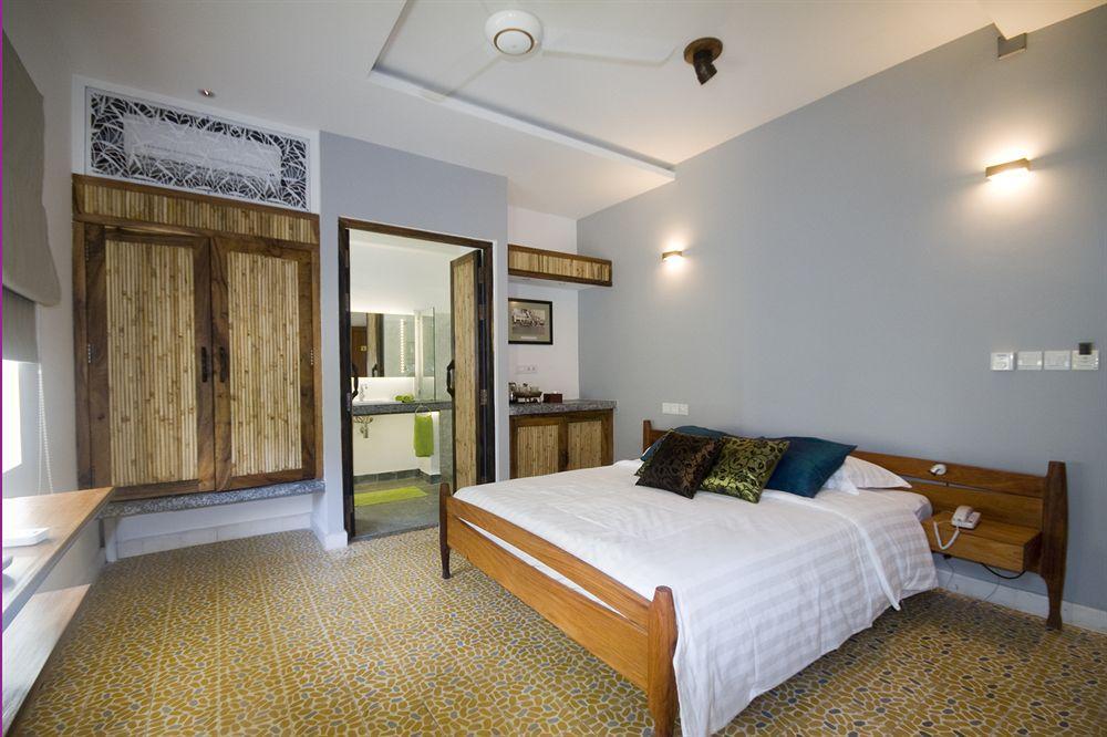 The Sangkum Hotel พนมเปญ ภายนอก รูปภาพ