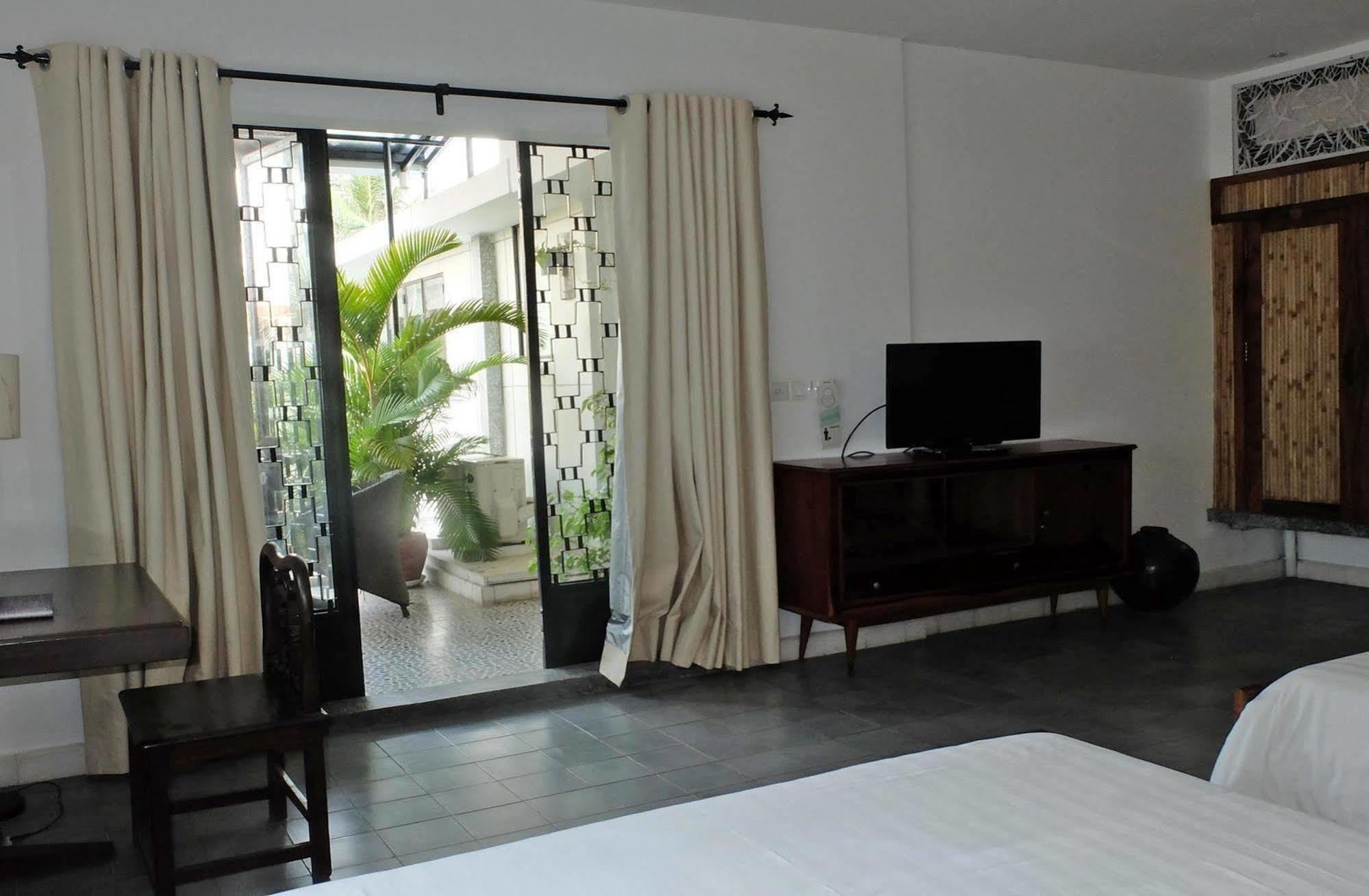 The Sangkum Hotel พนมเปญ ภายนอก รูปภาพ