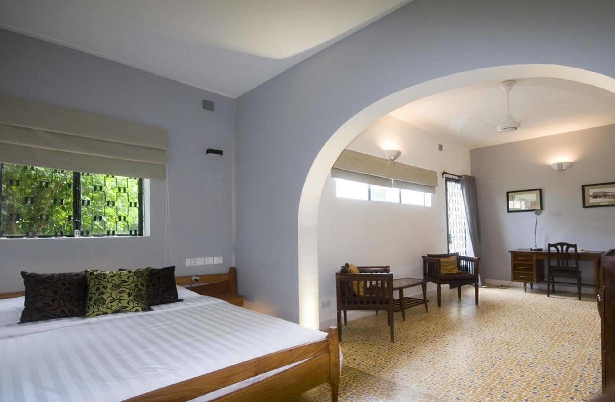 The Sangkum Hotel พนมเปญ ภายนอก รูปภาพ